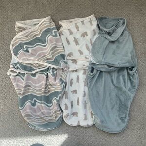 aden + anais Pastel Wave Swaddle Blanket